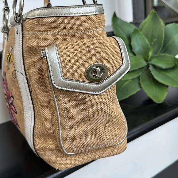 Coach Rare Vintage 2005 Straw Bumble Bee Bag - Picture 3 of 15